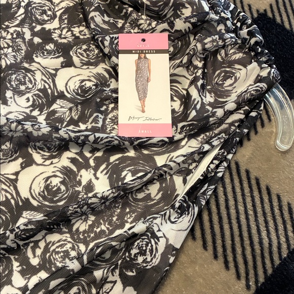 Betsy Johnson Midi Black and White Sleeveless Dress (S) - Picture 8 of 8